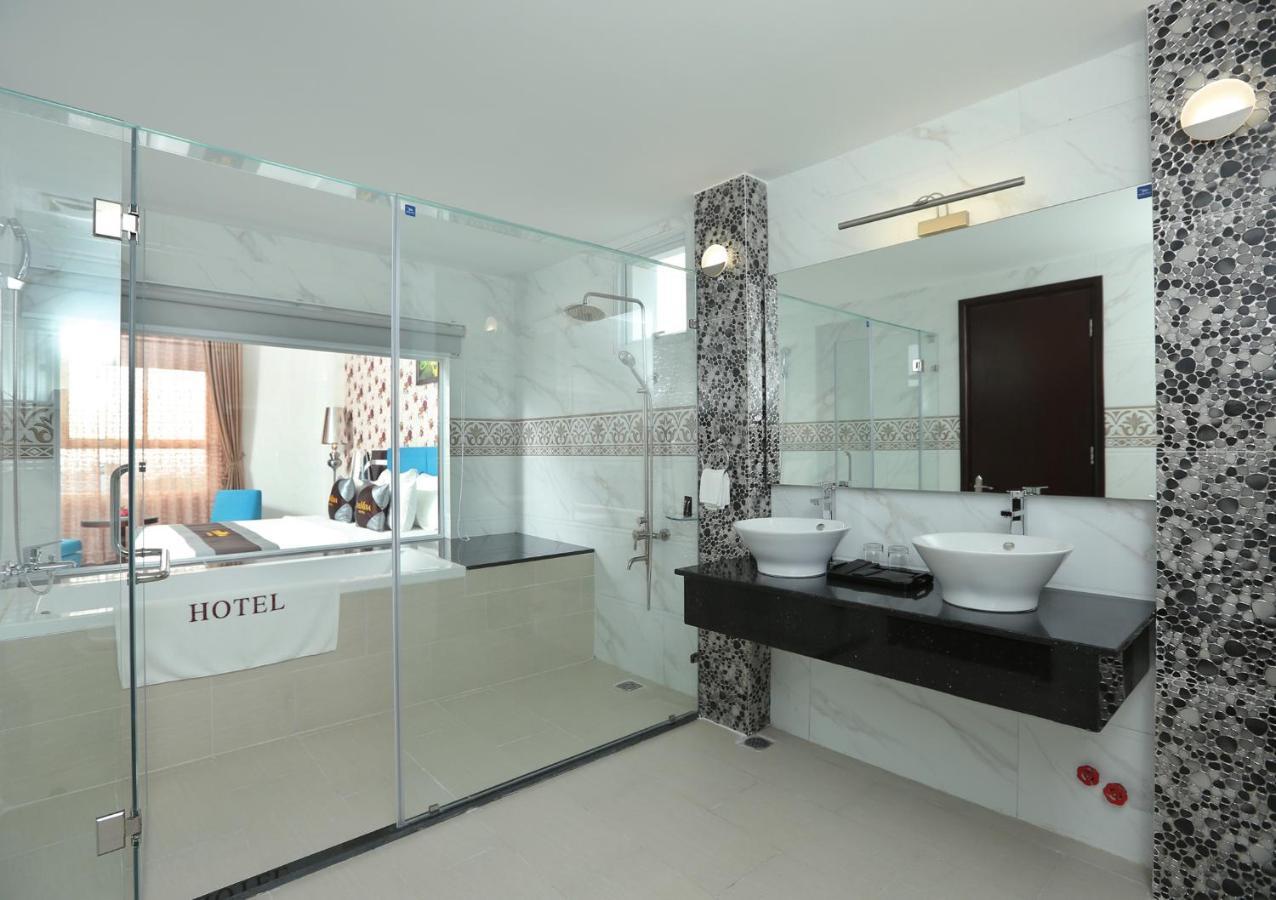 The Mira Boutique Hotel Thu Dau Mot Bagian luar foto